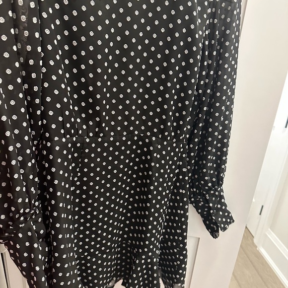 Polka dot - Picture 2 of 2